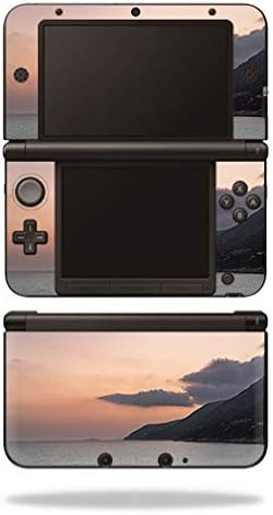 Корица MightySkins, съвместима с оригинала на Nintendo 3DS XL (2012-2014) - Hillside View | Защитно, здрава и уникална